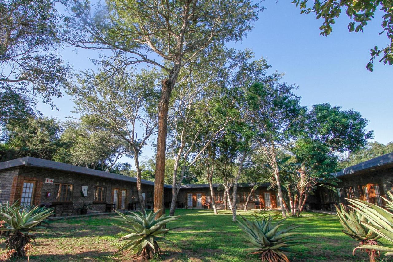 Ezulwini Game Lodge Hluhluwe Exterior photo