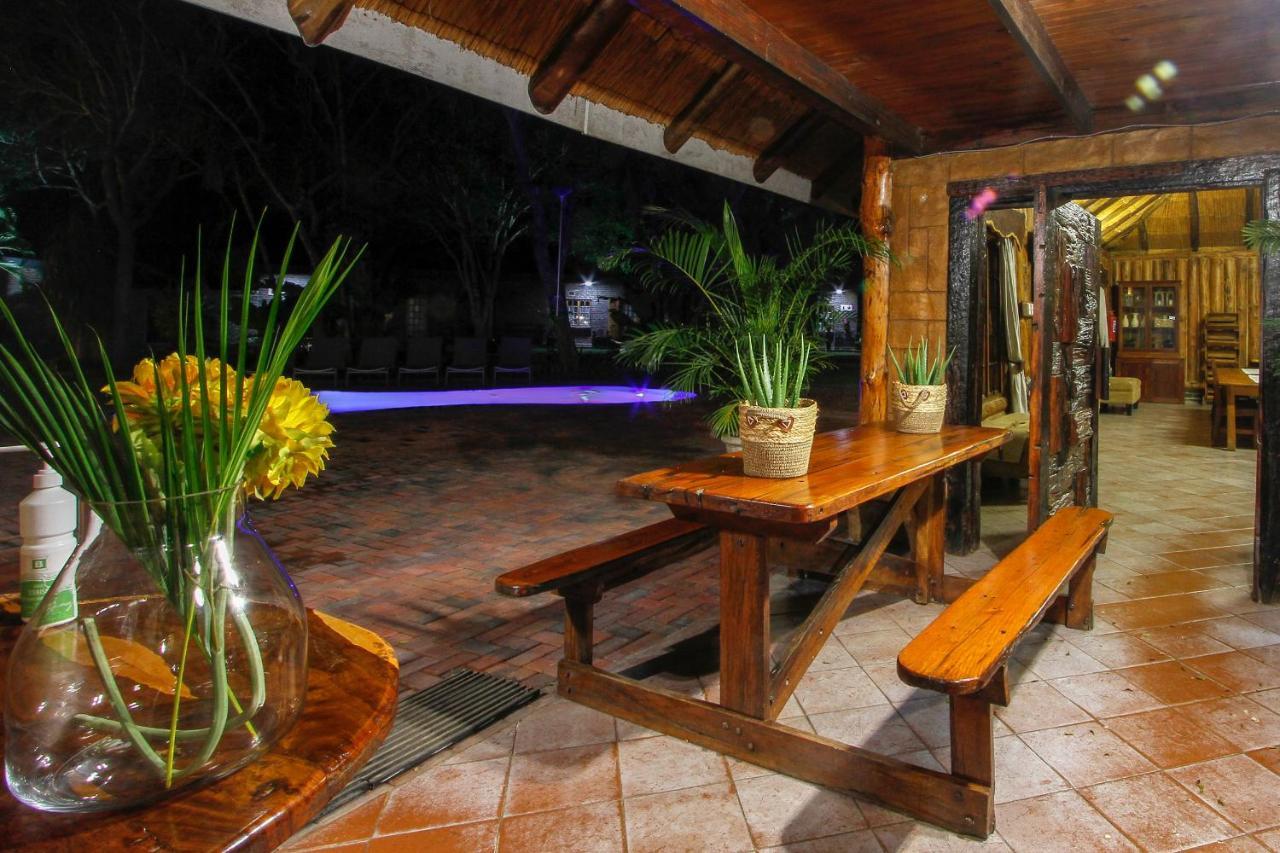 Ezulwini Game Lodge Hluhluwe Exterior photo